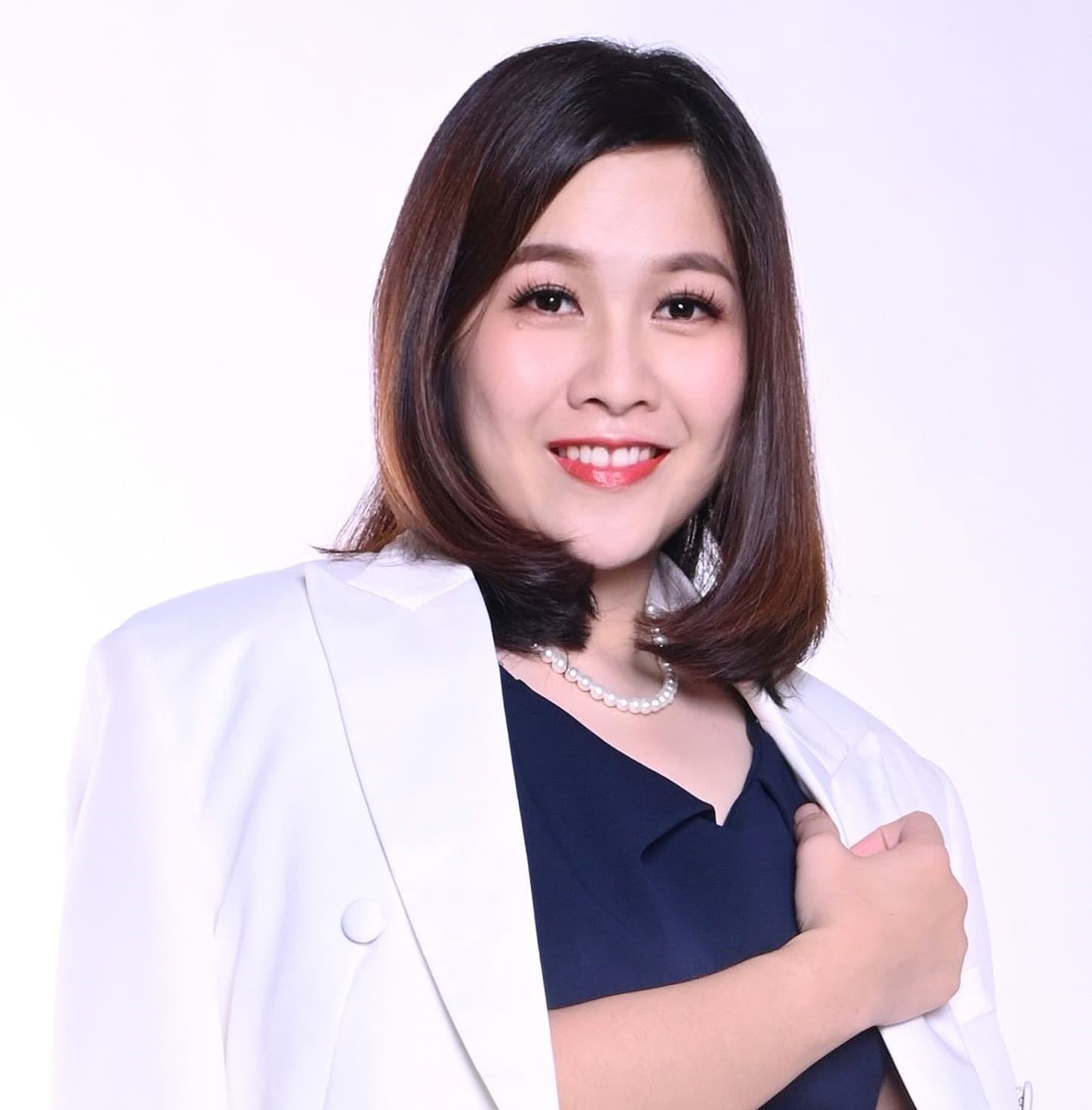 Fion Teoh professional portrait